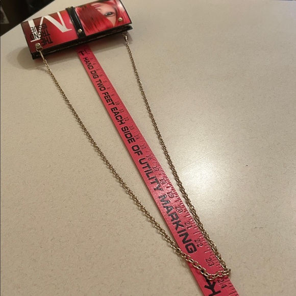 M The Trend Issue Fashion Magazine Style Clutch Structured Crossbody Handbag - Picture 10 of 12